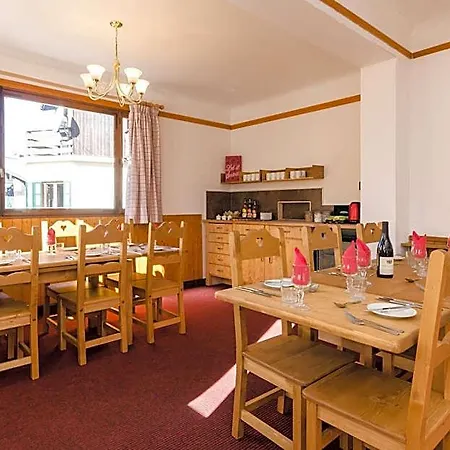Sylvana Hotel *